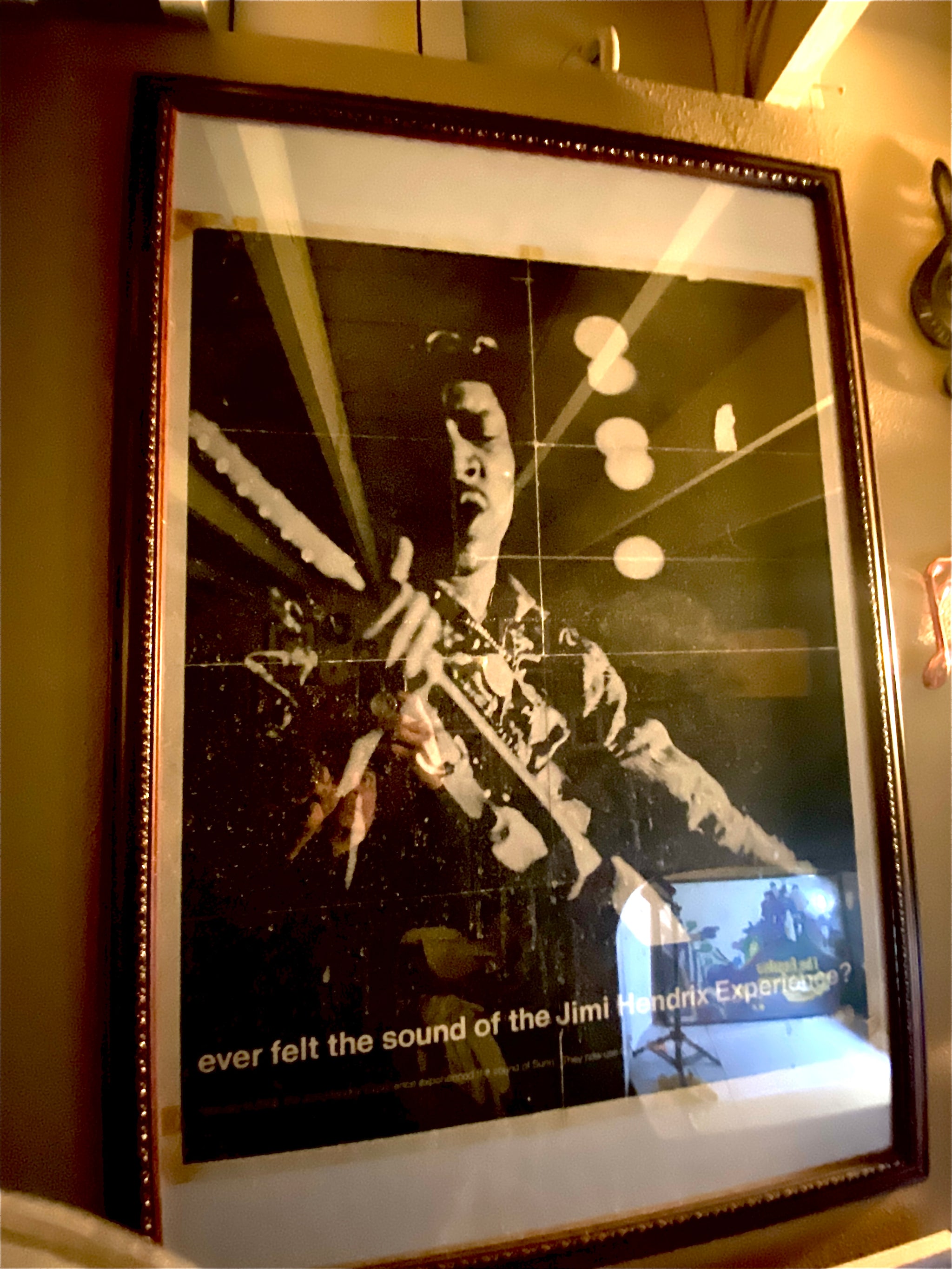 Vintage 1968 Jimi Hendrix Sunn amplifiers poster – Turntable Treasures